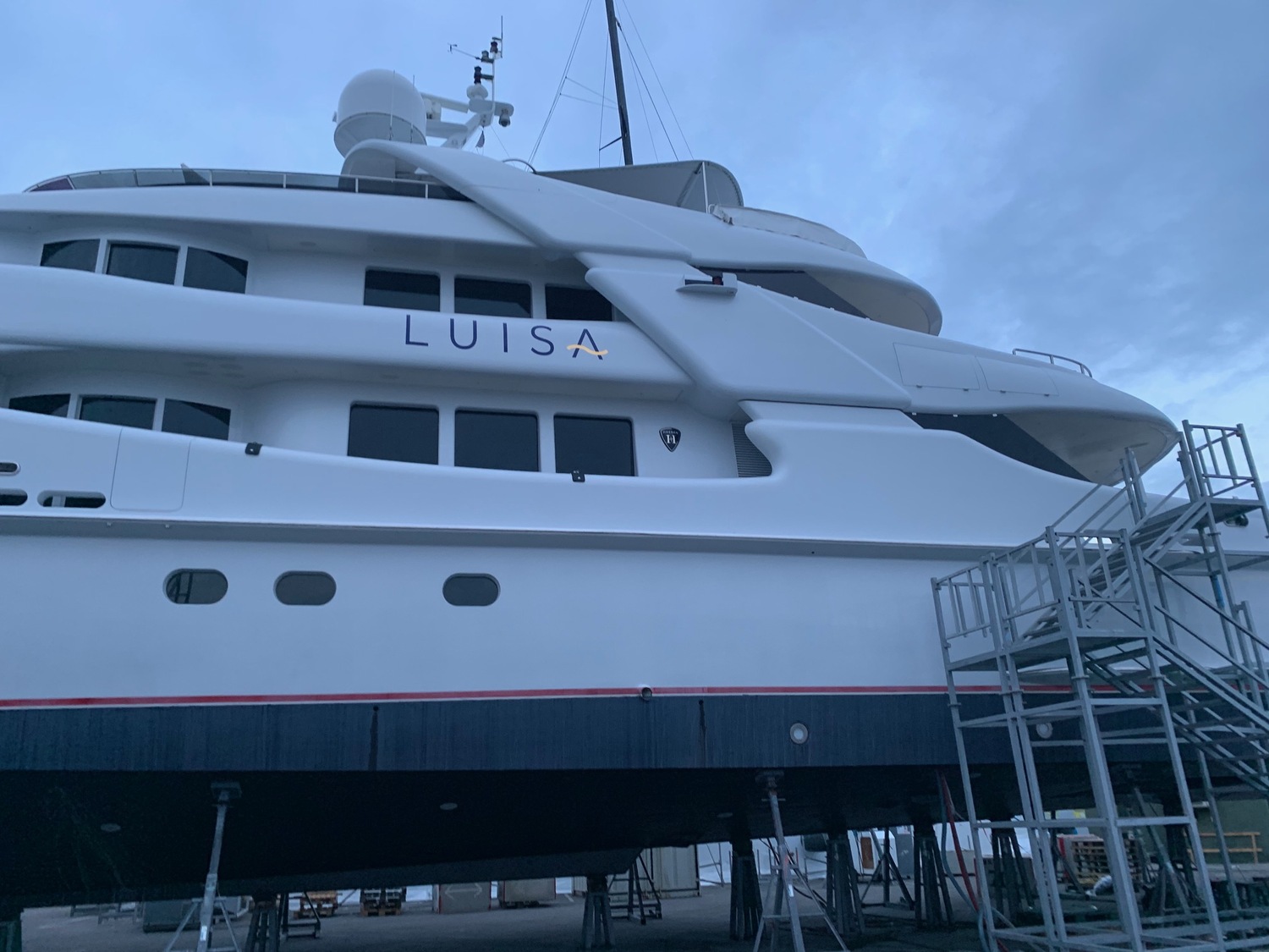 ENTRETIEN ANNUEL DE LA CARENE SUR HEESEN 47M
