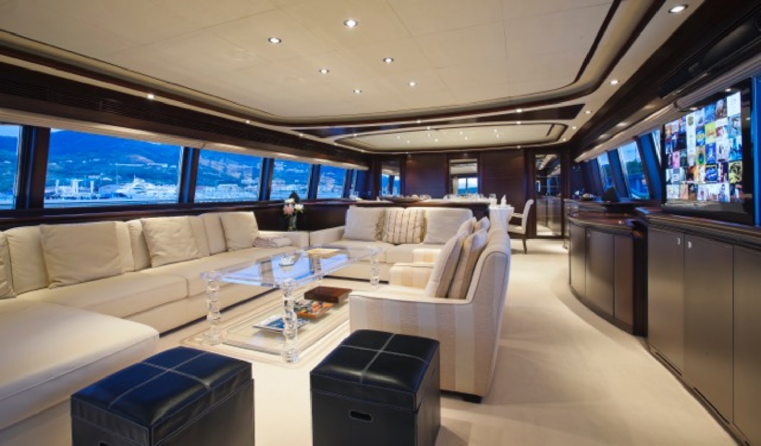 Refit de ferretti 112