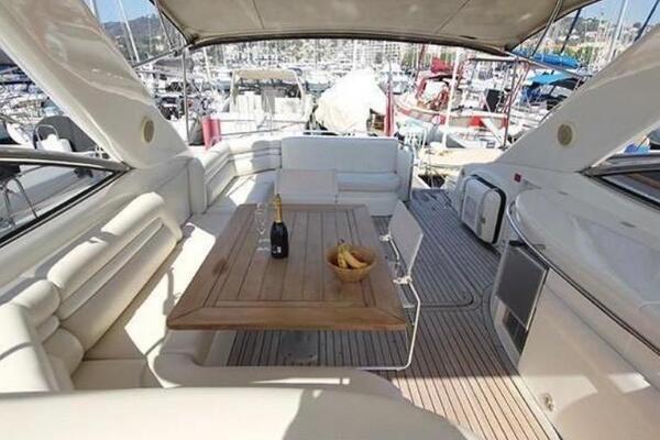 Sunseeker Predator 56 Image 10