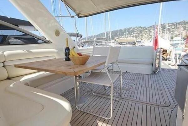 Sunseeker Predator 56 Image 11