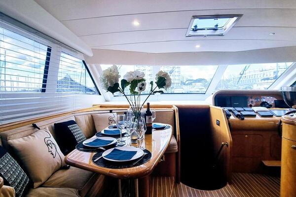 Guy Couach 2200 Fly Image 4