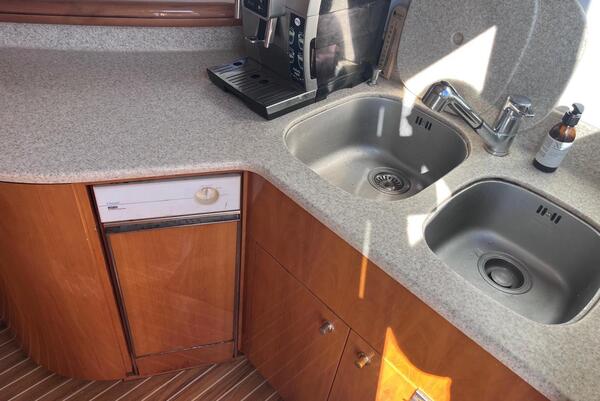 Guy Couach 2200 Fly Image 24