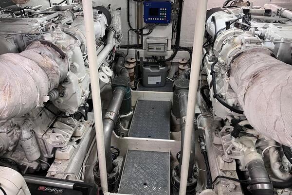 Guy Couach 2200 Fly Image 37