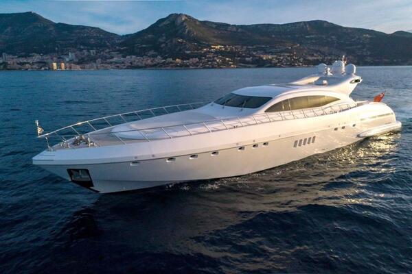 Mangusta 108 Image 1