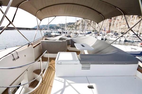 Princess 50 Image 8