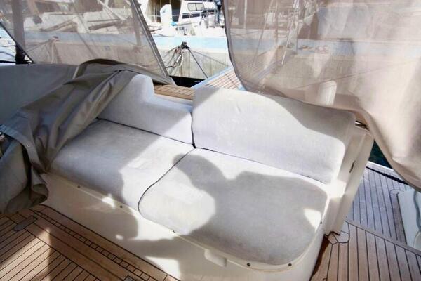 Princess 50 Image 13