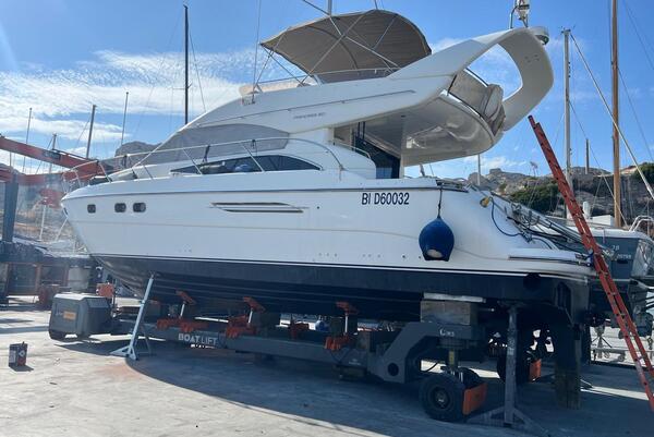 Princess 50 Image 2