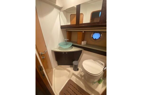 Cranchi Mediterranee 47 HT Image 26