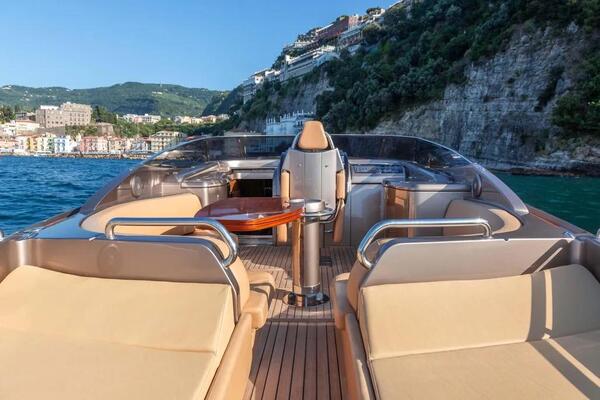 Riva Riva Rama Image 16