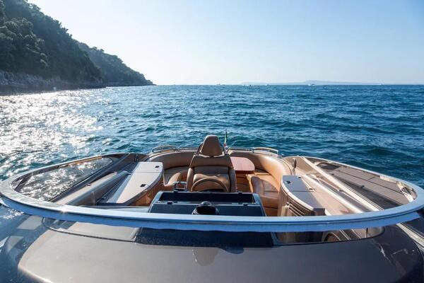 Riva Riva Rama Image 14