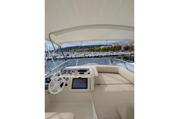 Azimut 58 Image 18