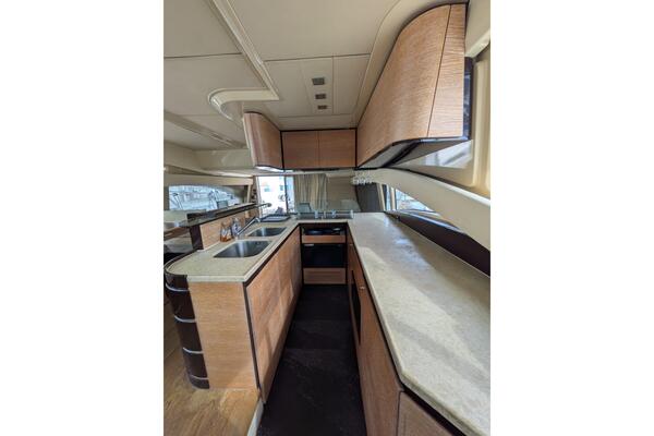 Azimut 58 Image 32
