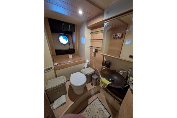 Azimut 58 Image 39