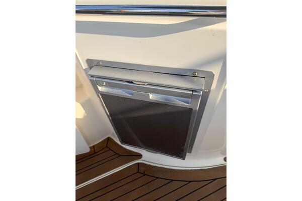 Bayliner 285 Image 7