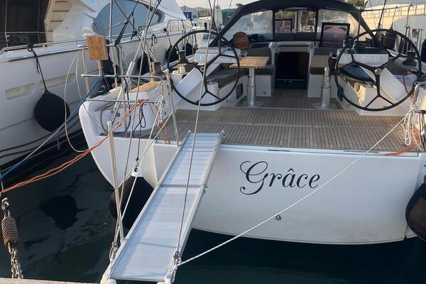 Hanse 575 Image 1