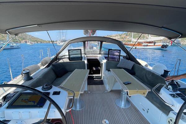 Hanse 575 Image 4