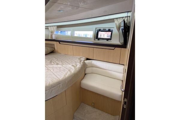 Galeon 405 HTL Image 15