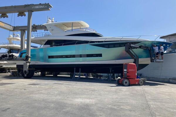 Prestige 750 Image 5