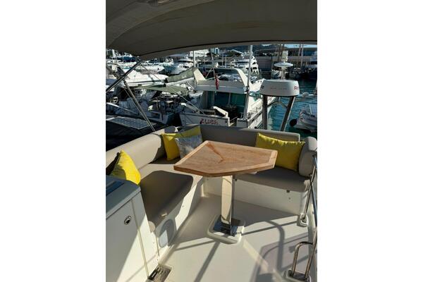 Prestige 420 Image 11