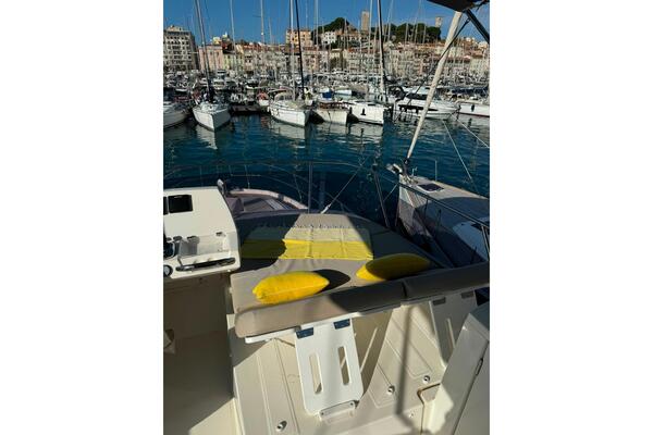 Prestige 420 Image 12