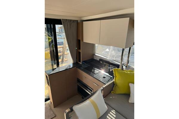 Prestige 420 Image 16