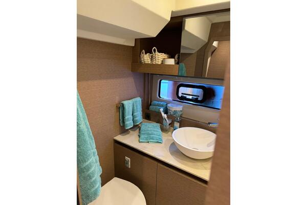 Prestige 420 Image 20