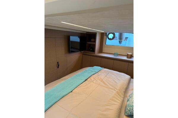 Prestige 420 Image 22