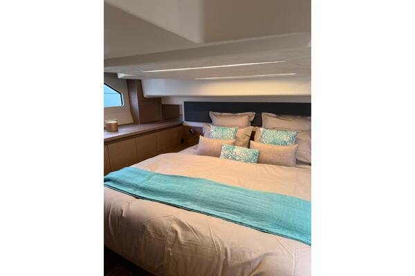 Prestige 420 Image 23