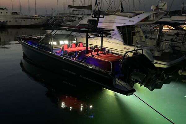 BRABUS Shadow 900 ST Image 3