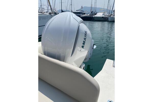 Capelli Tempest 900 Luxe Image 7