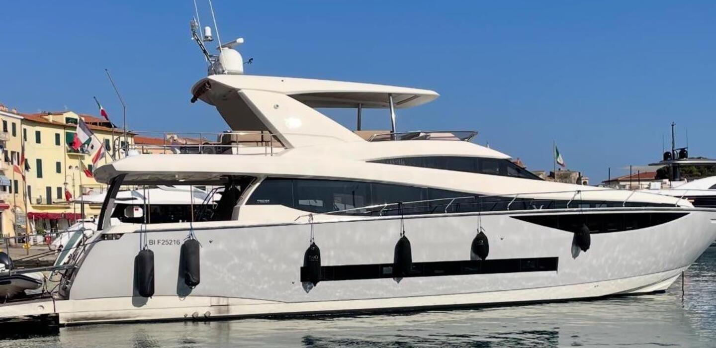 Prestige 750